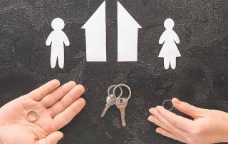 Haus, Schlüssel, Hände, Trennung; Scheidungsimmobilie